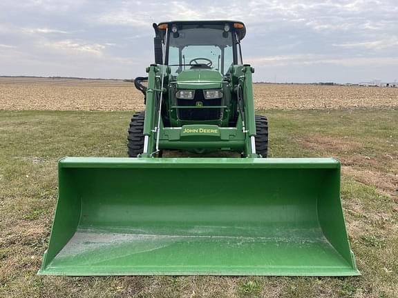 Image of John Deere 5075E equipment image 1