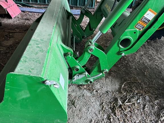 Image of John Deere 5075E equipment image 2