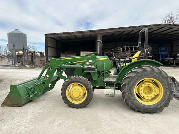 Image of John Deere 5075E equipment image 1