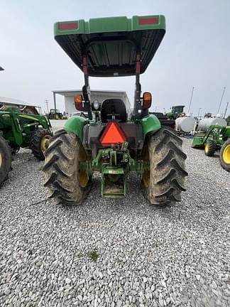 Image of John Deere 5075E equipment image 3