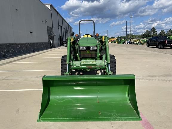 Image of John Deere 5075E equipment image 2