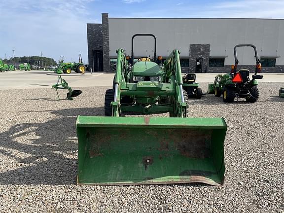 Image of John Deere 5075E equipment image 2