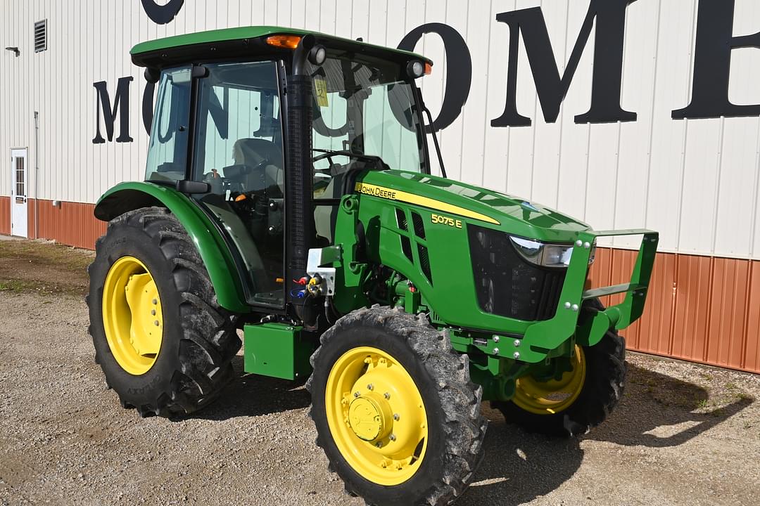 Image of John Deere 5075E Primary image