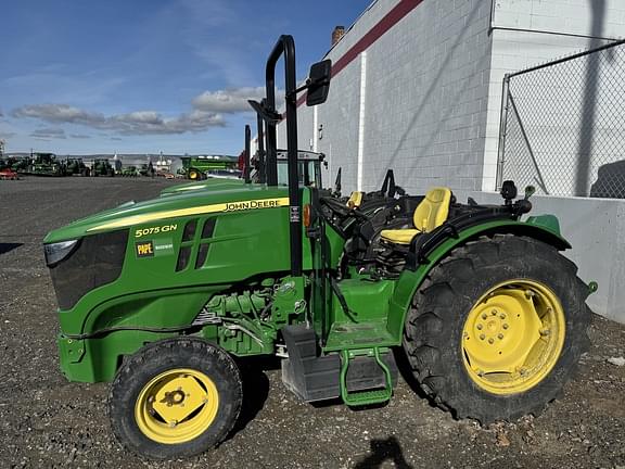 Image of John Deere 5075GN equipment image 1