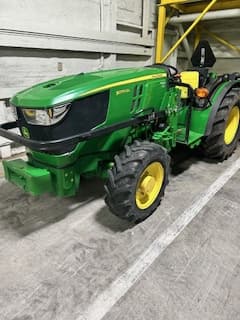 Image of John Deere 5075GN equipment image 2