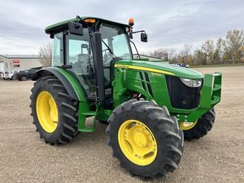 Main image John Deere 5075M