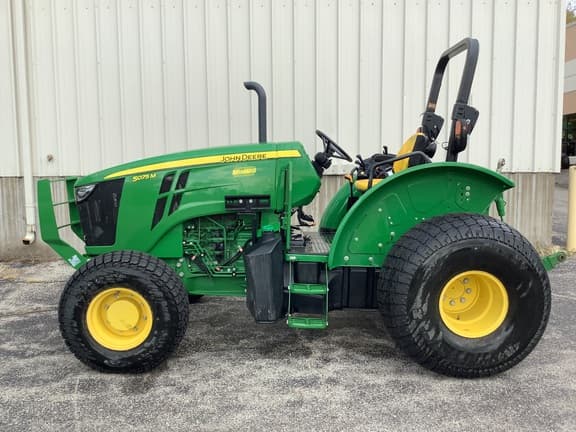 Image of John Deere 5075M equipment image 1