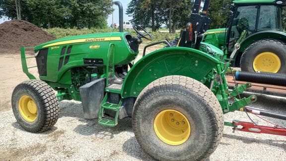 Image of John Deere 5075M equipment image 3