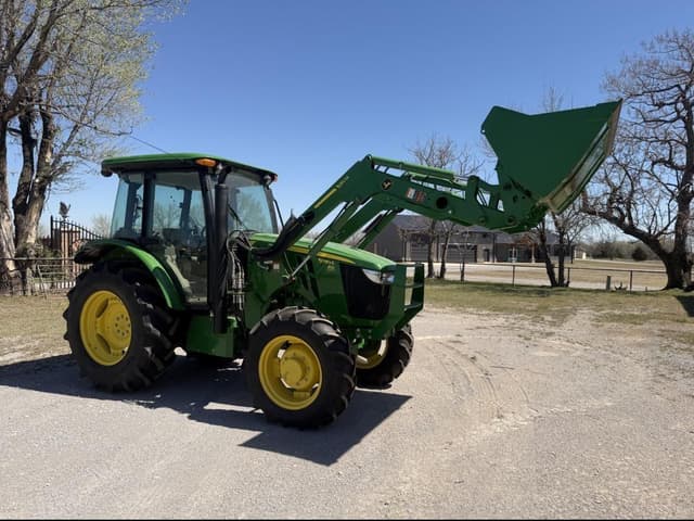 Image of John Deere 5090E equipment image 1