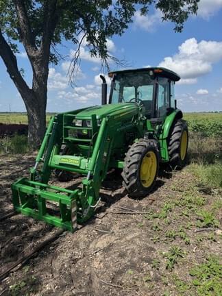 Image of John Deere 5090E Primary image