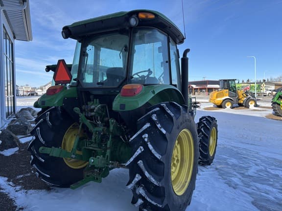 Image of John Deere 5090E equipment image 2