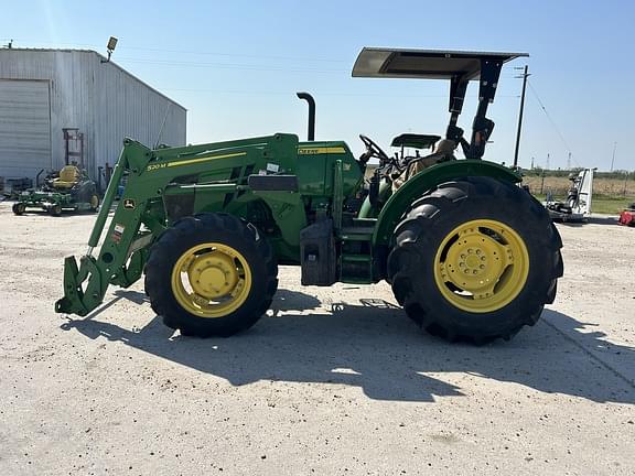 Image of John Deere 5090E equipment image 1