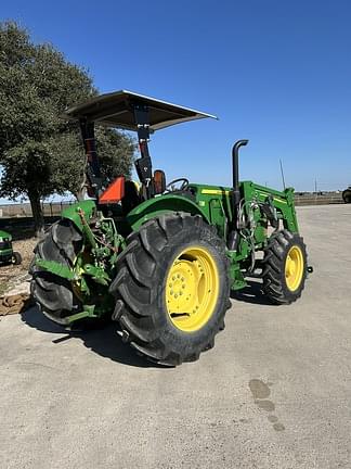 Image of John Deere 5090E equipment image 2