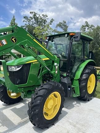 Image of John Deere 5090E equipment image 1