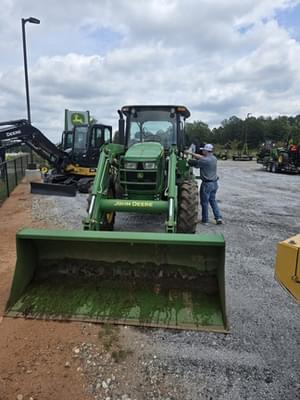 2020 John Deere 5090E Image