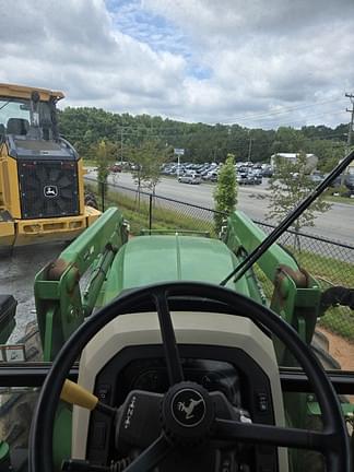 Image of John Deere 5090E Primary image