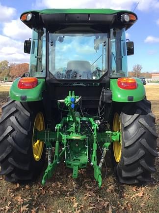 Image of John Deere 5090E equipment image 3