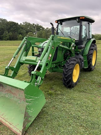 2020 John Deere 5090E Equipment Image0