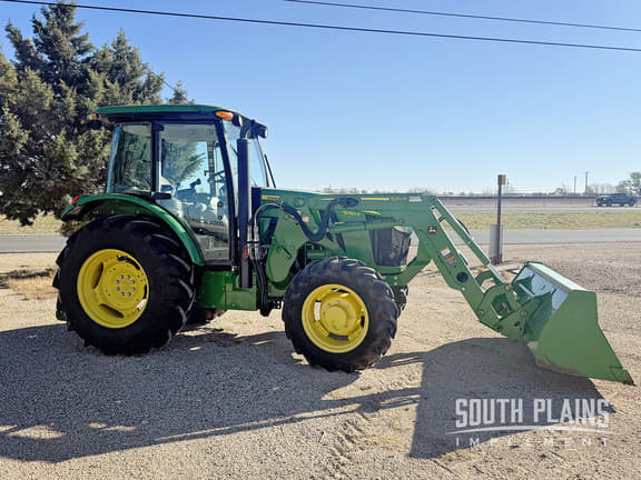 Image of John Deere 5090E equipment image 1