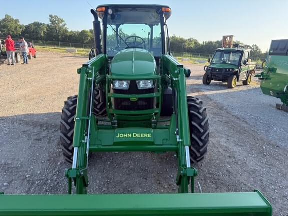 Image of John Deere 5090E equipment image 2