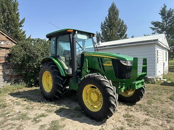 Image of John Deere 5090E Primary image