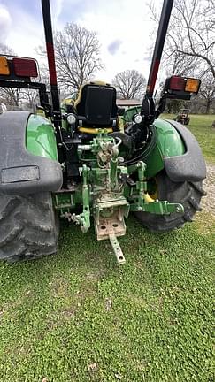 Image of John Deere 5090EL equipment image 4