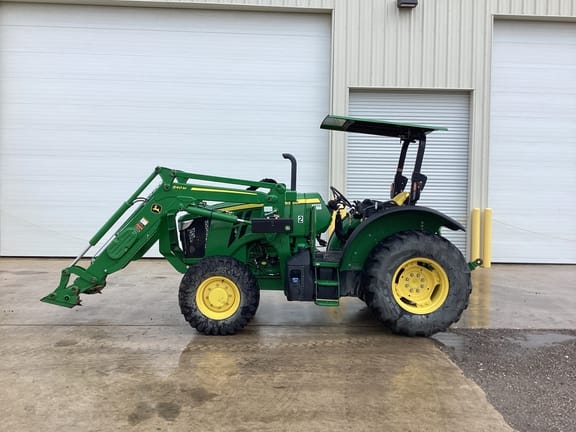 Main image John Deere 5090M