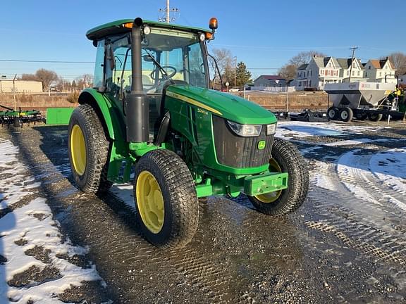 Image of John Deere 5090M Primary image