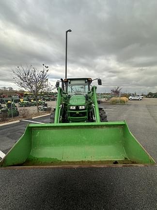 Image of John Deere 5090M equipment image 1