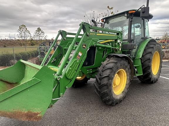 Image of John Deere 5090M equipment image 2