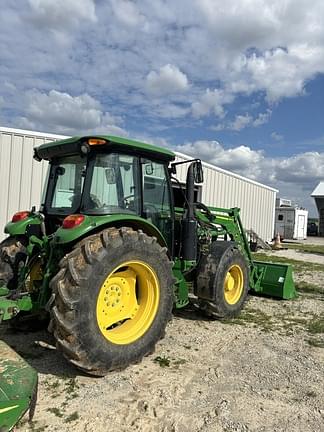 Image of John Deere 5090M equipment image 3