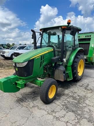 Image of John Deere 5090M equipment image 1