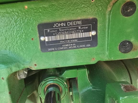 Image of John Deere 5090M equipment image 1