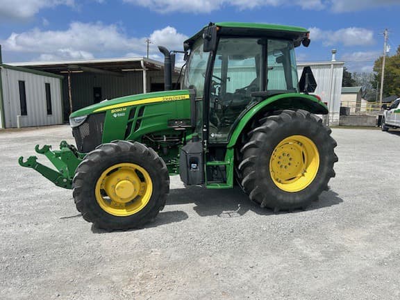 Image of John Deere 5090M equipment image 1