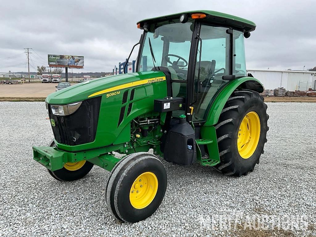 Image of John Deere 5090M Primary image