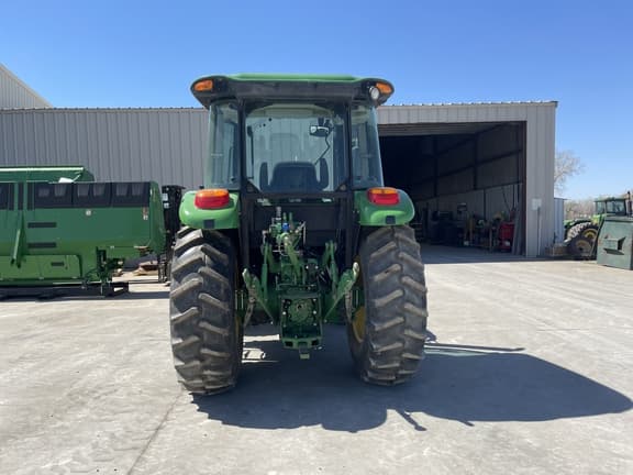 Image of John Deere 5100E equipment image 3