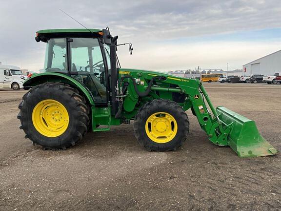 Image of John Deere 5100E equipment image 1