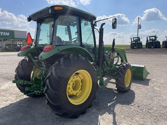 Image of John Deere 5100E equipment image 4