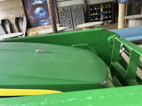 Image of John Deere 5100E equipment image 2