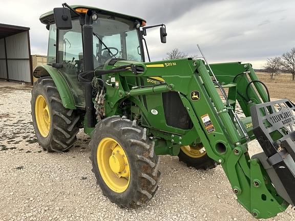 Image of John Deere 5100E equipment image 4