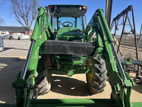 Image of John Deere 5100E equipment image 1