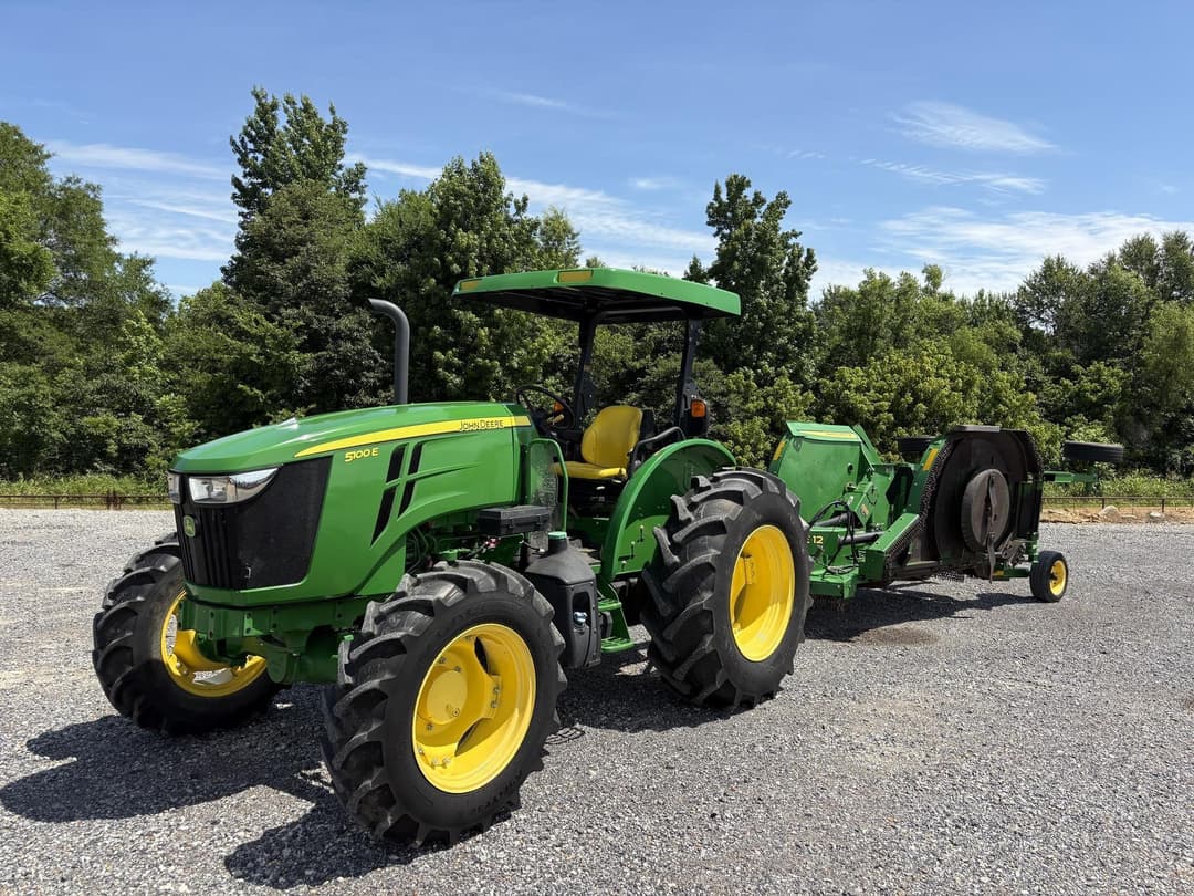 Image of John Deere 5100E Primary image