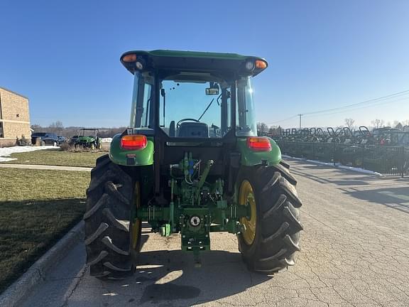 Image of John Deere 5100E equipment image 4