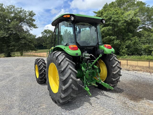 Image of John Deere 5100E equipment image 3