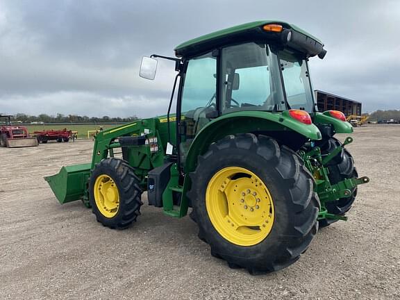 Image of John Deere 5100E Primary image