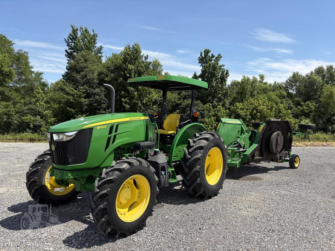Image of John Deere 5100E Primary image