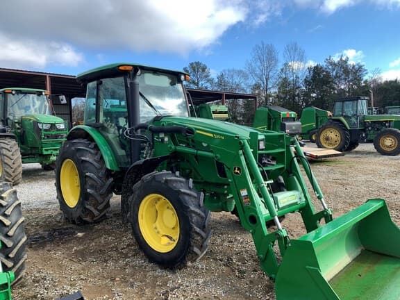 Image of John Deere 5100E equipment image 4