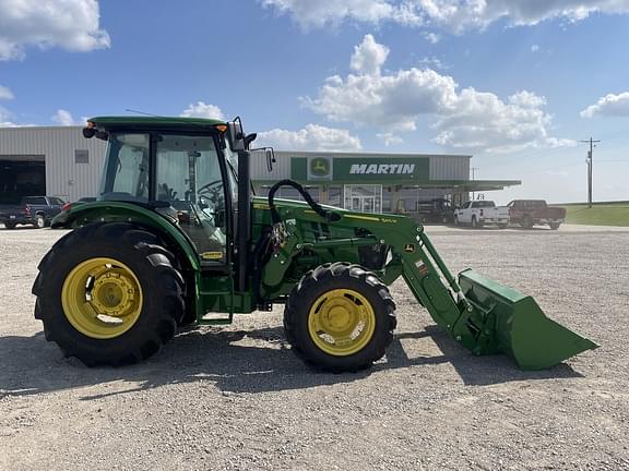 Image of John Deere 5100E equipment image 3