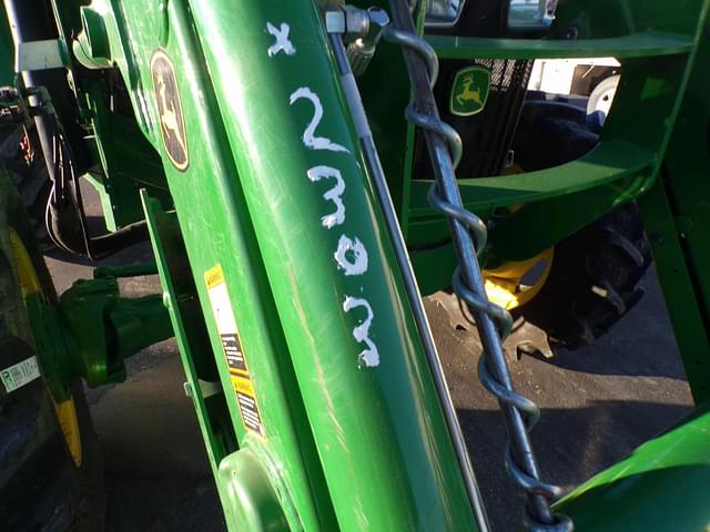 Image of John Deere 5100E equipment image 1