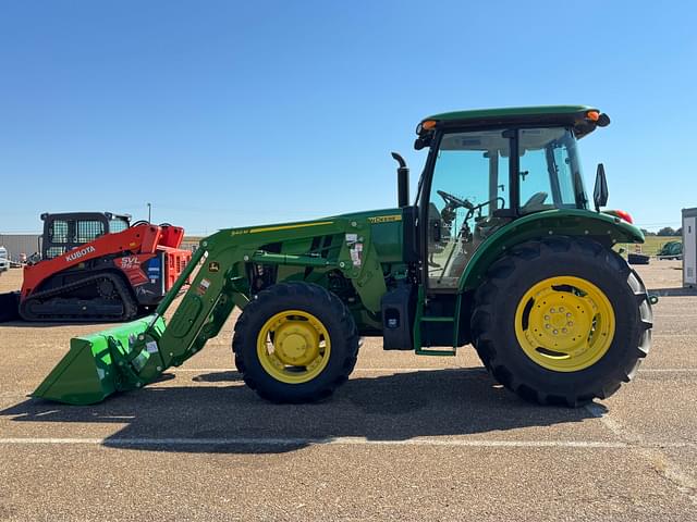 Image of John Deere 5100E equipment image 3